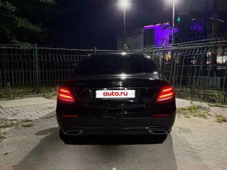 2016 Mercedes-Benz E-Класс 220 d V (W213, S213, C238), чёрный, 3650000 рублей, вид 3