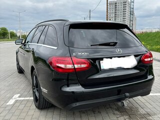 2017 Mercedes-Benz C-Класс 300 IV (W205), чёрный, 2260000 рублей, вид 5
