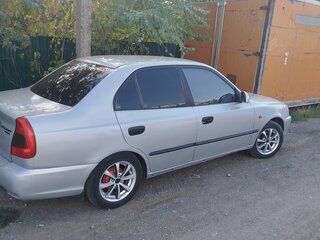 2007 Hyundai Accent ТагАЗ II, серебристый, 385000 рублей, вид 5
