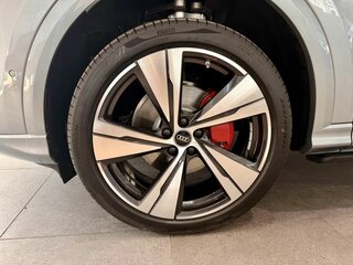 2026 Audi Q5 L III (GU), серый, 7450000 рублей, вид 4