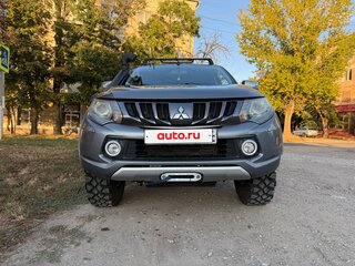 2017 Mitsubishi L200 V, серый, 2120000 рублей, вид 3