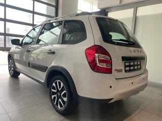 2026 Lada (ВАЗ) Granta Cross I Рестайлинг, белый, 1196000 рублей, вид 3