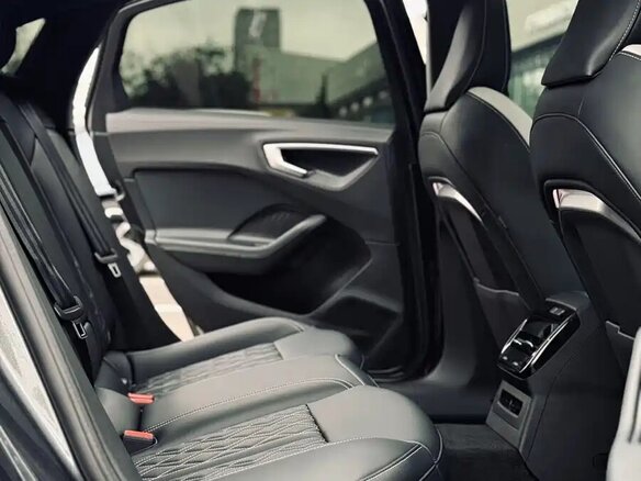 2026 Audi A5 L III (B10), чёрный, 5754688 рублей - вид 8