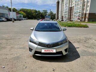 2014 Toyota Corolla XI (E160, E170, E180), серебристый, 1500000 рублей, вид 2