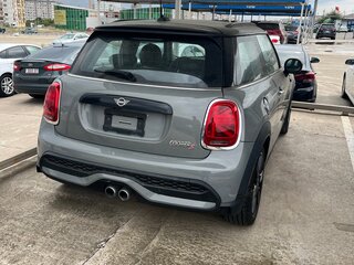 2021 Mini Hatch Cooper S III (F55/F56) Рестайлинг 2, серый, 1400000 рублей, вид 3