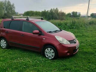 2011 Nissan Note I Рестайлинг, красный, 650000 рублей, вид 5