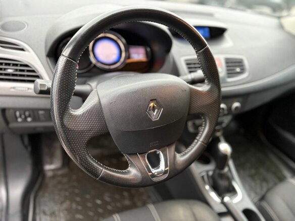 2014 Renault Fluence I Рестайлинг, чёрный, 799000 рублей - вид 11