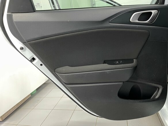 2019 Kia Ceed III, белый - вид 20