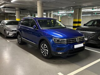 2018 Volkswagen Tiguan II, синий, 2570000 рублей, вид 1