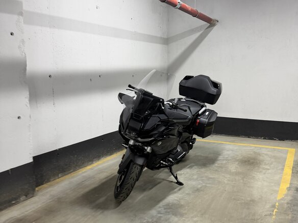 2025 BMW R 1300 RT, чёрный, 3180000 рублей - вид 1