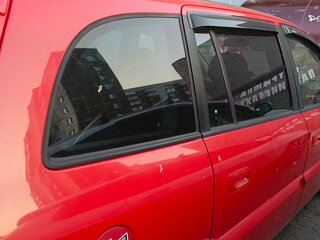 2002 Subaru Traviq, красный, 400000 рублей, вид 5