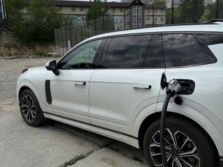 2022 Lynk & Co 09 EM-P, белый, 5150000 рублей, вид 2