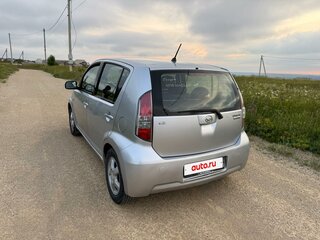 2006 Daihatsu Sirion II (M3), серый, 600000 рублей, вид 5