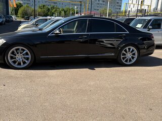 2008 Mercedes-Benz S-Класс 350 V (W221), чёрный, 800000 рублей, вид 3