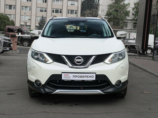 2014 Nissan Qashqai II, белый, 1640000 рублей, вид 2