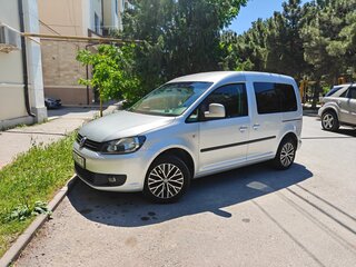 2012 Volkswagen Caddy III Рестайлинг, серебристый, 890000 рублей, вид 1