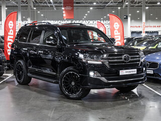 2019 Toyota Land Cruiser 200 Series Рестайлинг 2, чёрный, 7907264 рублей, вид 5