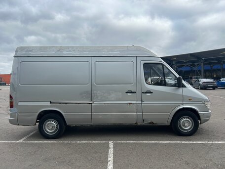 1997 Mercedes-Benz Sprinter, серебристый, 517000 рублей, вид 2