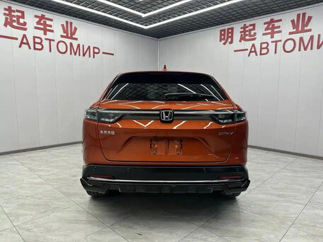 2023 Honda Vezel II, оранжевый, 1860000 рублей, вид 5