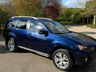2010 Mitsubishi Outlander II Рестайлинг, синий, 1080000 рублей, вид 1