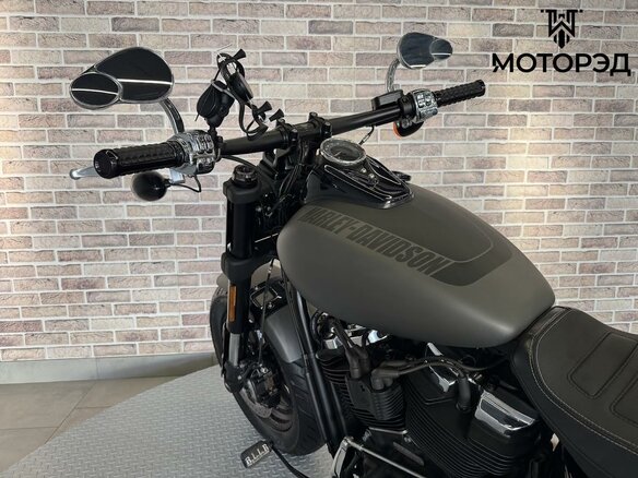 2017 Harley-Davidson Fat Bob, чёрный, 1435000 рублей - вид 8
