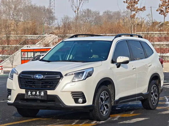 2023 Subaru Forester V Рестайлинг, белый - вид 2