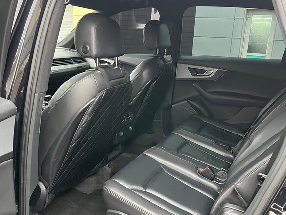 2016 Audi Q7 II (4M), чёрный, 3350000 рублей - вид 18