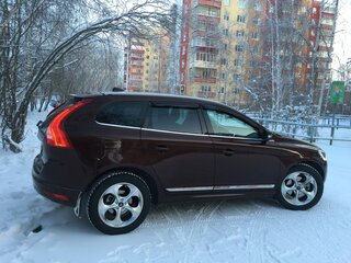 2014 Volvo XC60 I Рестайлинг, пурпурный, 2350000 рублей, вид 4