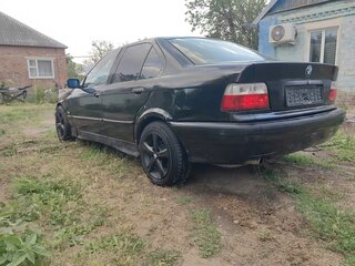 1994 BMW 3 серии 318i III (E36), чёрный, 300000 рублей, вид 5