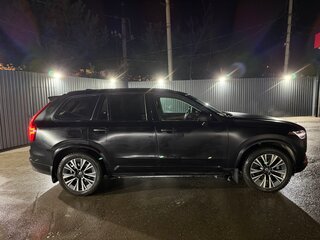 2021 Volvo XC90 II Рестайлинг 1, чёрный, 6900000 рублей, вид 3