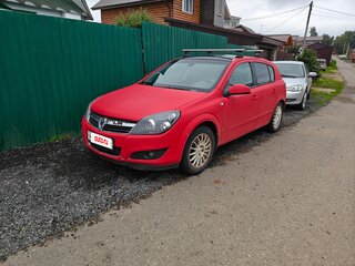 2008 Opel Astra H Рестайлинг, красный, 300000 рублей, вид 1