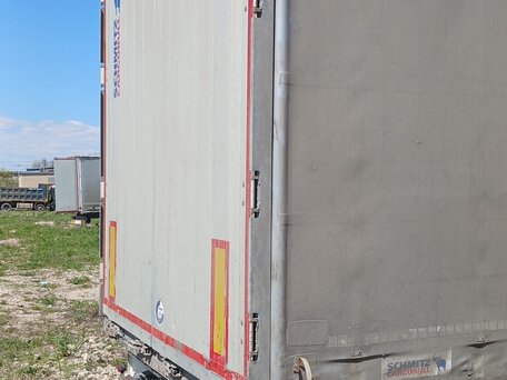 2017 Schmitz Cargobull 9084, серебристый, 1710000 рублей, вид 4
