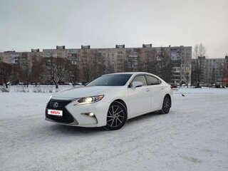 2016 Lexus ES 200 VI Рестайлинг, белый, 2700000 рублей, вид 1