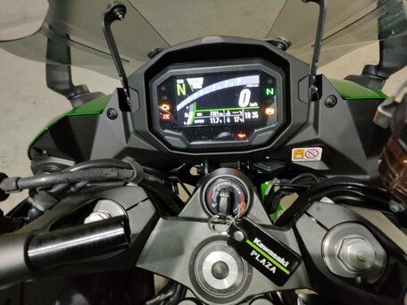 2023 Kawasaki Ninja 1000 SX, чёрный, 1250000 рублей, вид 5