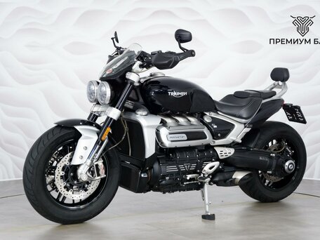 2020 Triumph Rocket 3, чёрный, 1927000 рублей, вид 3