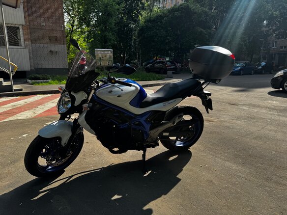 2013 Suzuki SFV 400 Gladius, синий, 399999 рублей - вид 3