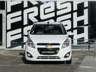 2021 Chevrolet Spark III (M300) Рестайлинг, белый, 1050000 рублей, вид 3