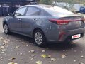 2017 Kia Rio IV, серый, 1125000 рублей - вид 4
