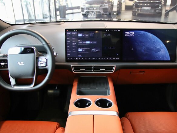 2025 Li Auto (Lixiang) L6 I, чёрный - вид 5
