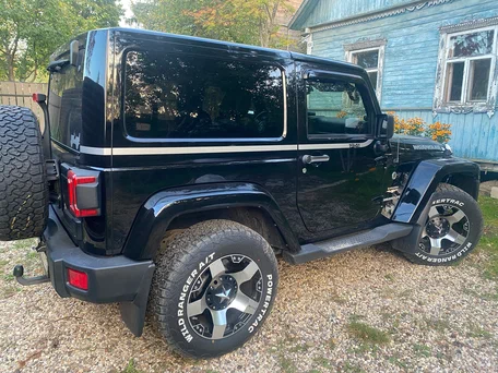 2011 Jeep Wrangler III (JK), чёрный, 2400000 рублей, вид 3