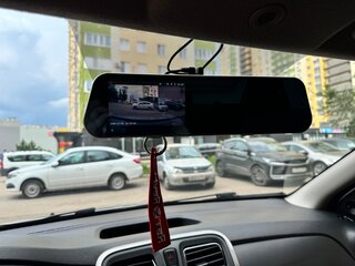 2017 Renault Logan II, серебристый, 1000000 рублей, вид 3