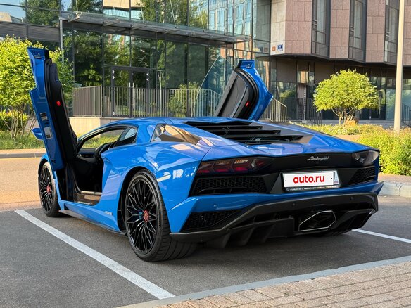2017 Lamborghini Aventador I Рестайлинг, синий, 29250000 рублей - вид 6