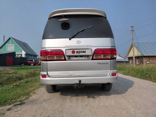 1999 Toyota Regius I, серебристый, 1170000 рублей, вид 3