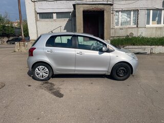 2006 Toyota Yaris Multimode II, белый, 300000 рублей, вид 4