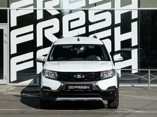 2025 Lada (ВАЗ) Largus Cross I Рестайлинг, белый, 2000000 рублей, вид 3