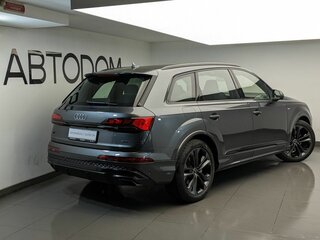 2026 Audi Q7 55 TFSI II (4M) Рестайлинг 2, серый, 13450000 рублей, вид 2