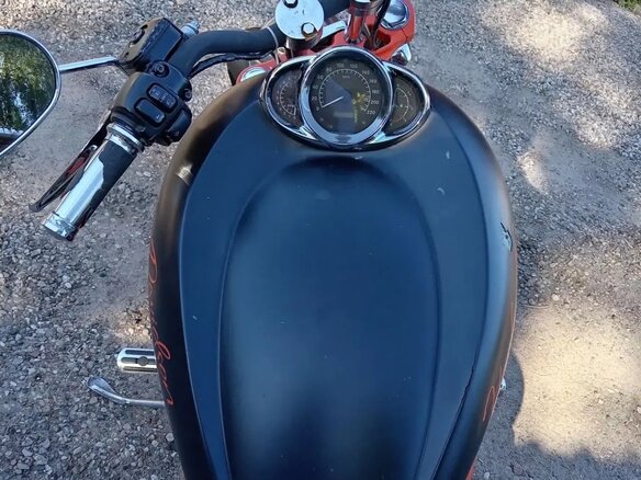 2004 Harley-Davidson V-Rod, оранжевый, 650000 рублей - вид 6