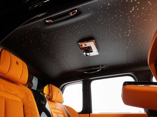 2025 Rolls-Royce Cullinan Black Badge I Рестайлинг (Series II), чёрный, 79024900 рублей, вид 5