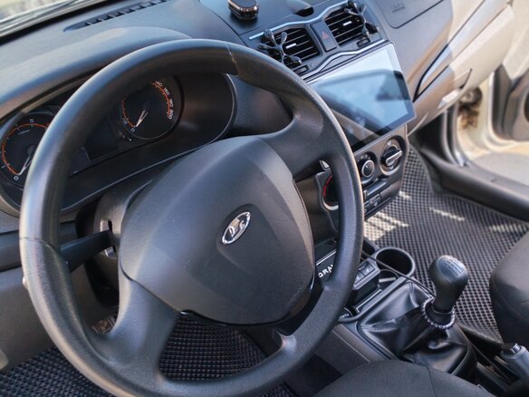 2019 Lada (ВАЗ) Granta I Рестайлинг, серебристый, 695000 рублей - вид 7
