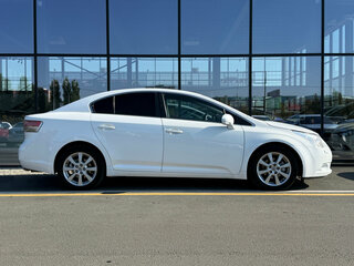 2009 Toyota Avensis III, белый, 890000 рублей, вид 3